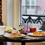 Lx Boutique Hotel 4*