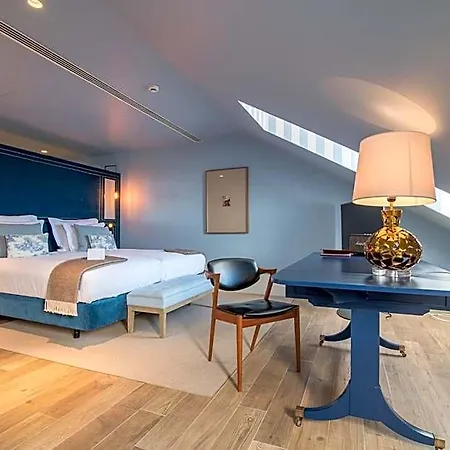 Lx Boutique 4*
