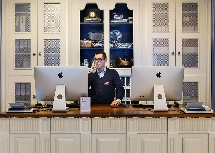 ホテル Lx ブティック 4*