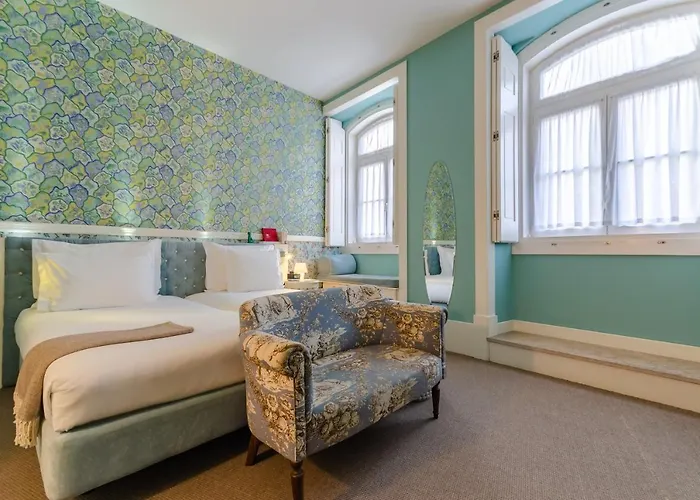 Lx ブティック ホテル 4*