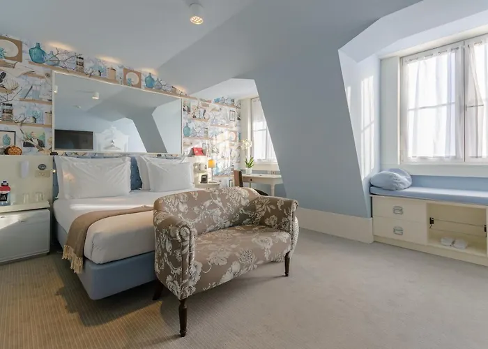 ホテル Lx ブティック 4*