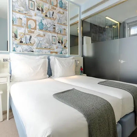 Lx Boutique 4*